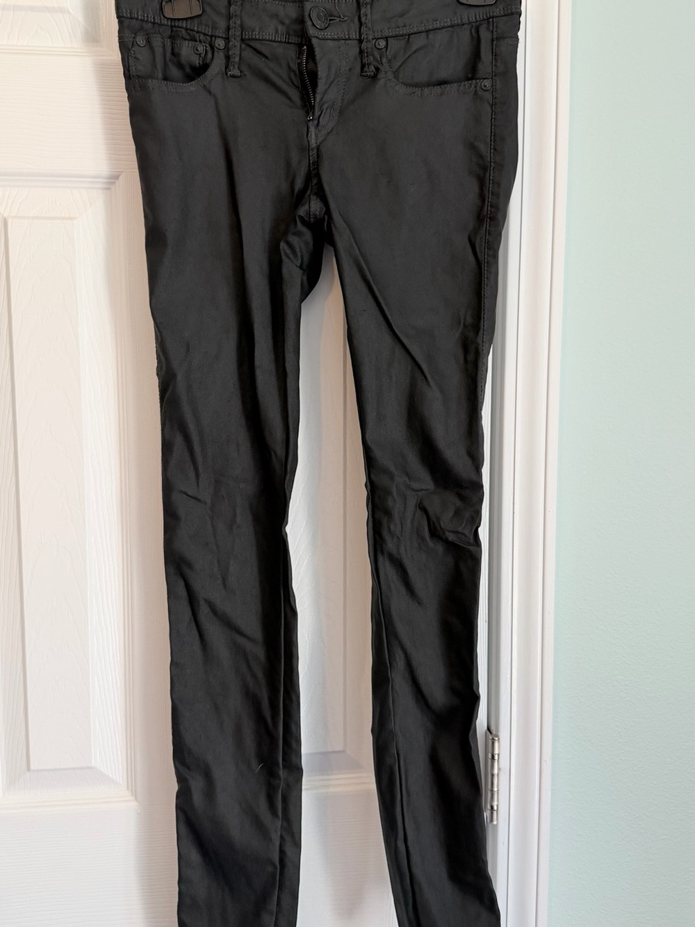 Guess Black Skinny Pants